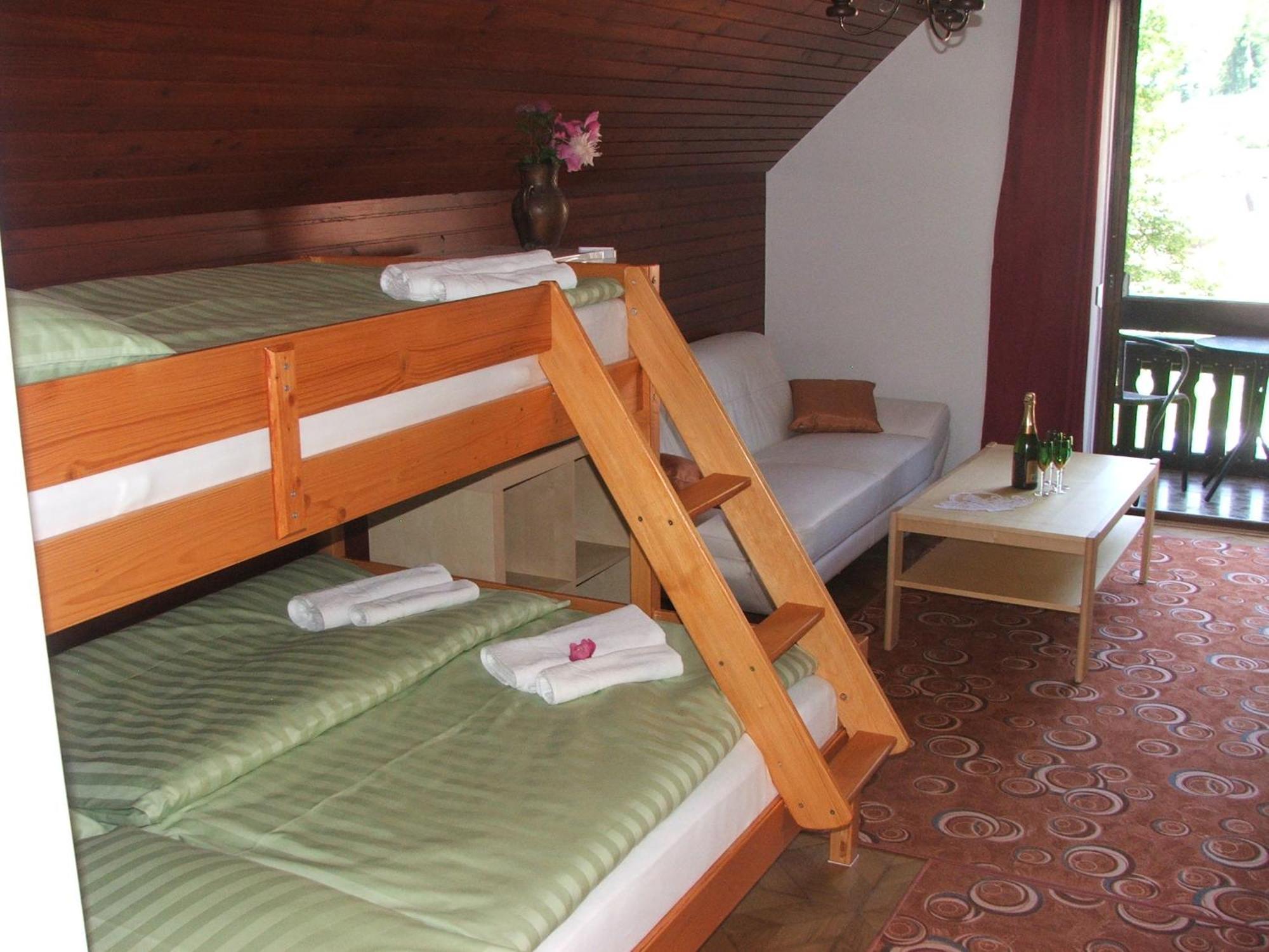 דירות בלד Tourist House Capricorn מראה חיצוני תמונה